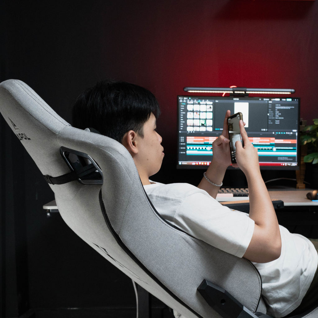Top 5 Health Benefits of Using APOL Ergonomic Chairs